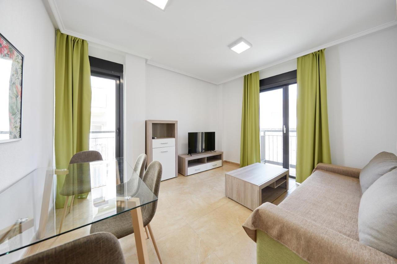 Apartamentos Wayteko Alicante Luaran gambar