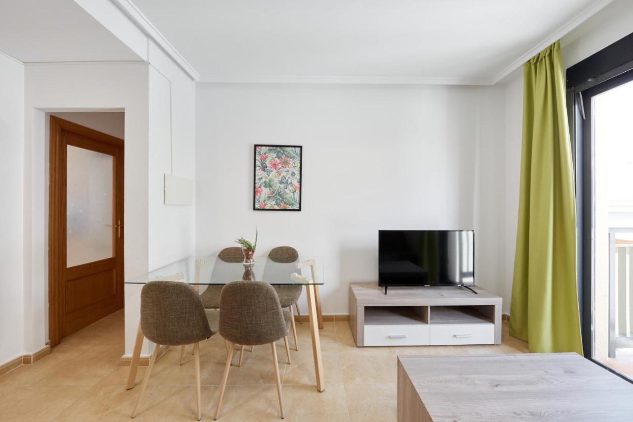 Apartamentos Wayteko Alicante Luaran gambar