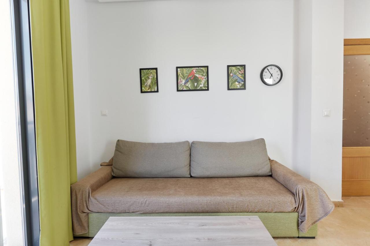 Apartamentos Wayteko Alicante Luaran gambar