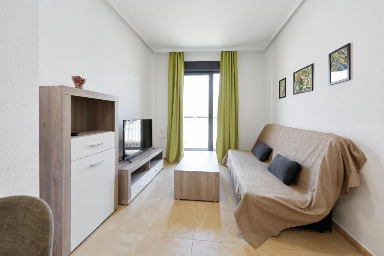 Apartamentos Wayteko Alicante Luaran gambar
