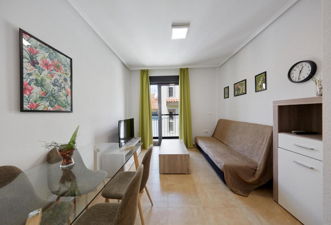 Apartamentos Wayteko Alicante Luaran gambar